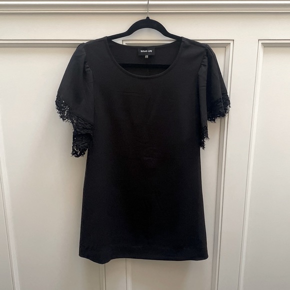 Lace Sleeve Shift Dress - Picture 2 of 3